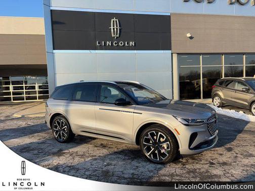 2025 Lincoln Nautilus Reserve