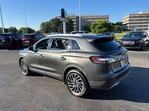 2020 Lincoln Nautilus Reserve