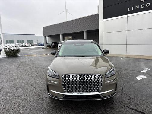 2025 Lincoln Corsair Premiere