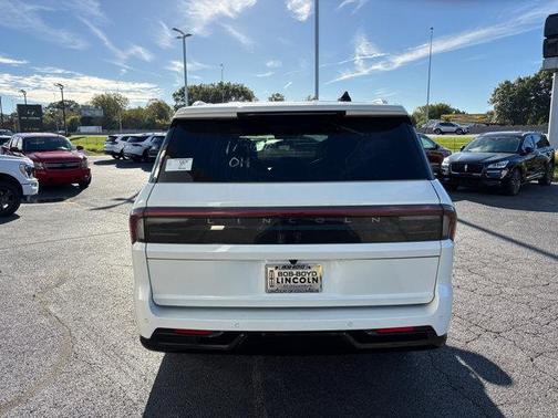 2025 Lincoln Navigator Black Label