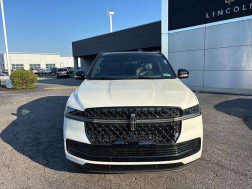 White 2026 Lincoln Navigator Black Label