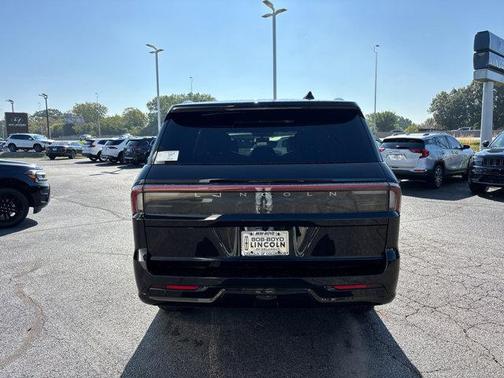 2025 Lincoln Navigator Reserve