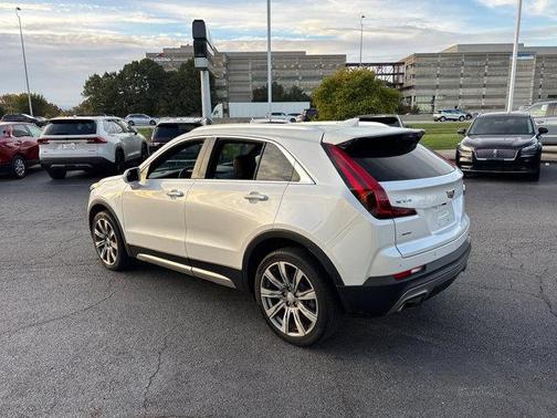 2019 Cadillac XT4 Premium Luxury