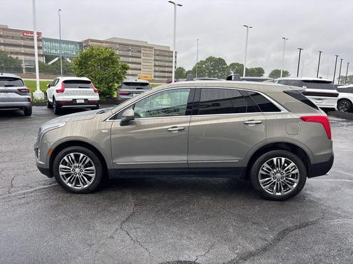 Bronze Dune Metallic 2018 Cadillac XT5 Premium Luxury