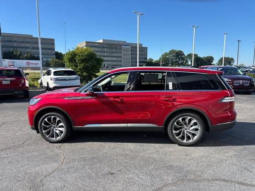 2025 Lincoln Aviator Premiere