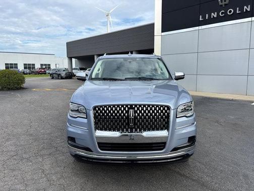 2024 Lincoln Navigator Black Label
