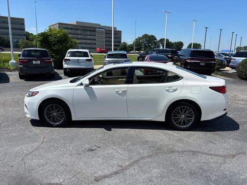 2018 Lexus ES 350 Base