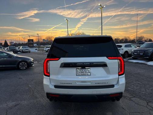 2023 GMC Yukon XL Denali Ultimate