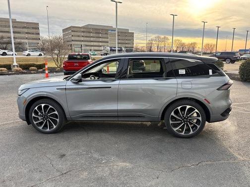 2025 Lincoln Nautilus Black Label