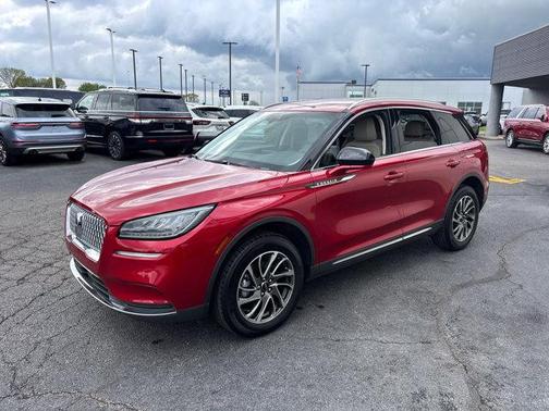 2022 Lincoln Corsair Standard