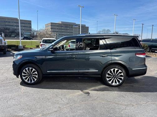 2024 Lincoln Navigator Reserve