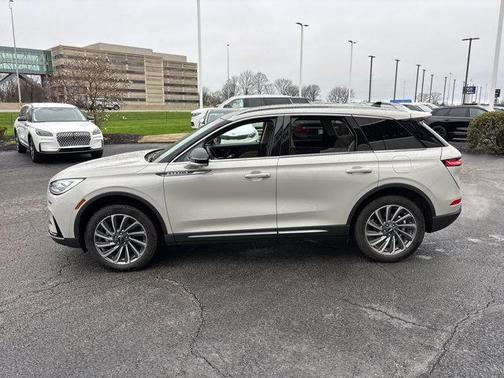 2023 Lincoln Corsair Reserve