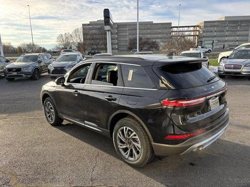 2026 Lincoln Corsair Premiere