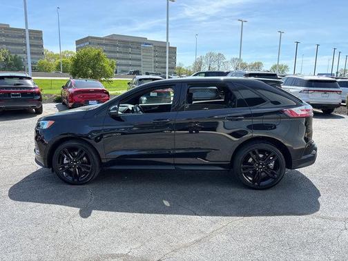 2024 Ford Edge ST