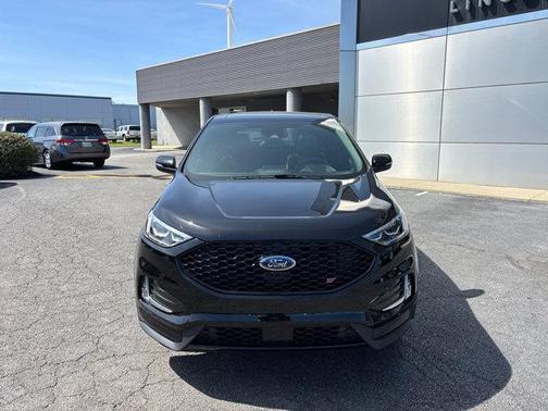 2024 Ford Edge ST
