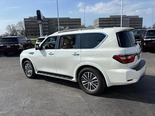 2023 Nissan Armada SL 4WD