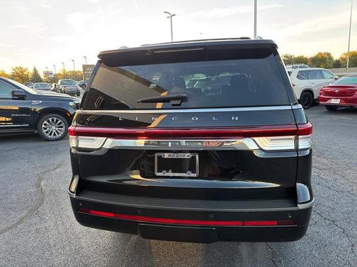 2024 Lincoln Navigator Reserve