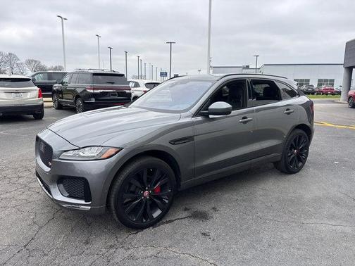 2019 Jaguar F-PACE S