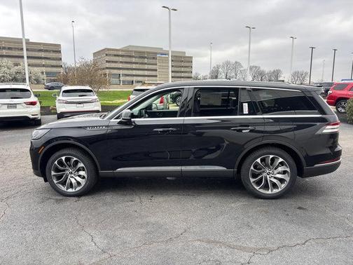 2025 Lincoln Aviator Premiere