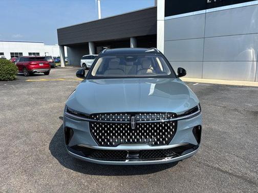 2025 Lincoln Nautilus Reserve