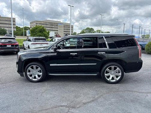 2019 Cadillac Escalade Luxury