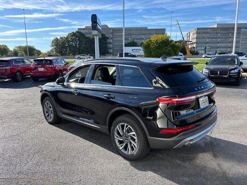 2026 Lincoln Corsair Premiere