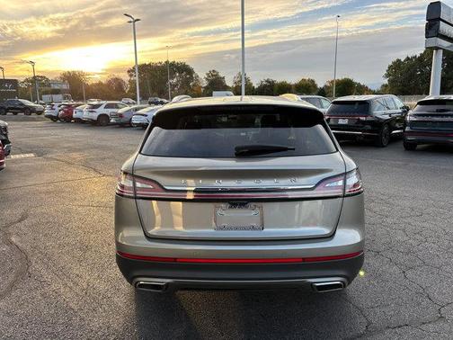 2023 Lincoln Nautilus Reserve