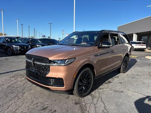 2025 Lincoln Navigator Black Label