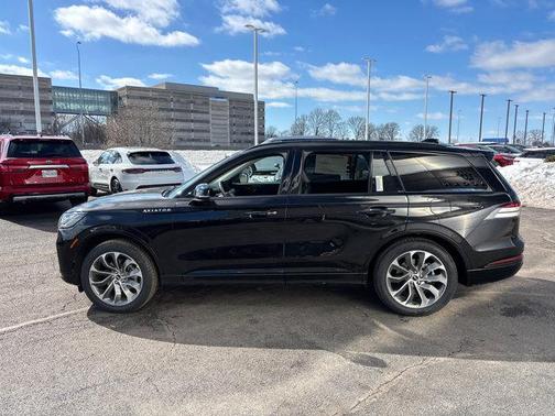 2026 Lincoln Aviator Premiere