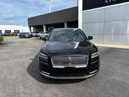 2022 Lincoln Nautilus Black Label