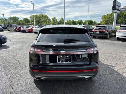 2022 Lincoln Nautilus Black Label