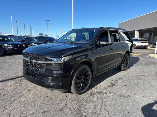 2025 Lincoln Navigator Reserve