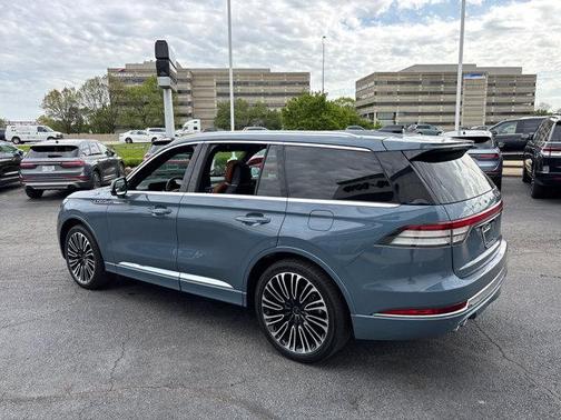 2025 Lincoln Aviator Black Label AWD
