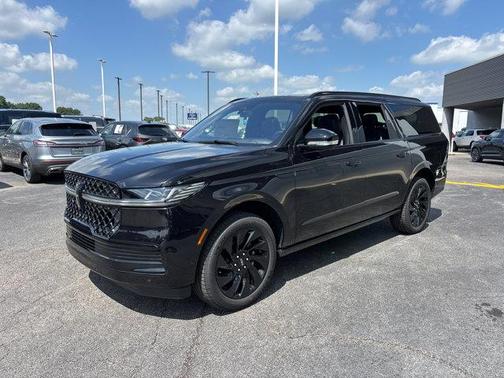 2025 Lincoln Navigator Reserve