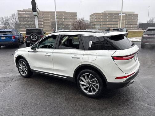 2025 Lincoln Corsair Premiere
