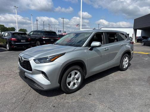 2023 Toyota Highlander L