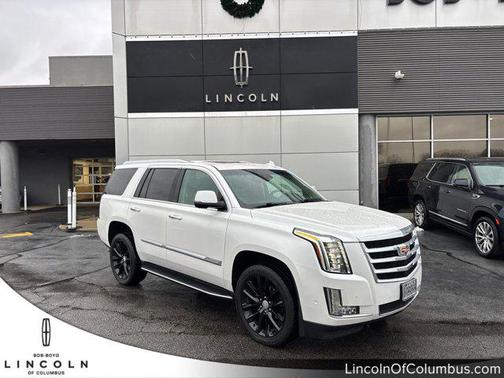 2018 Cadillac Escalade Luxury