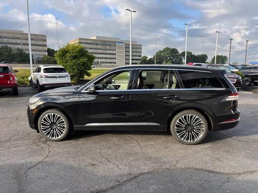 2025 Lincoln Aviator Black Label AWD