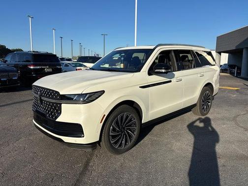 2025 Lincoln Navigator Black Label
