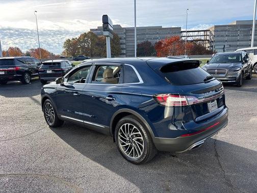 2019 Lincoln Nautilus Reserve