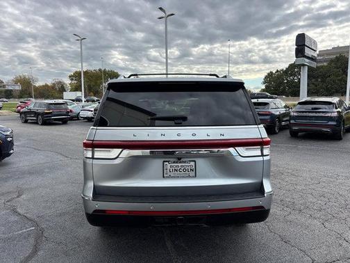 2023 Lincoln Navigator Black Label