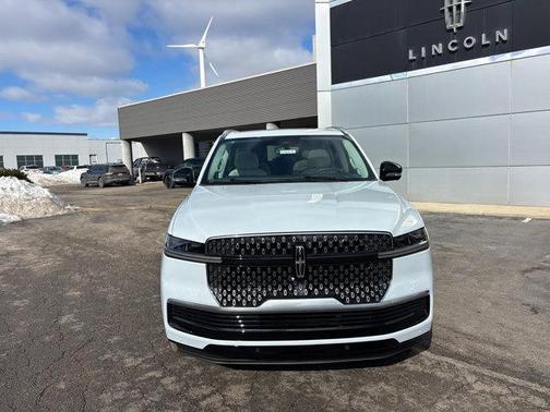 2026 Lincoln Navigator Reserve