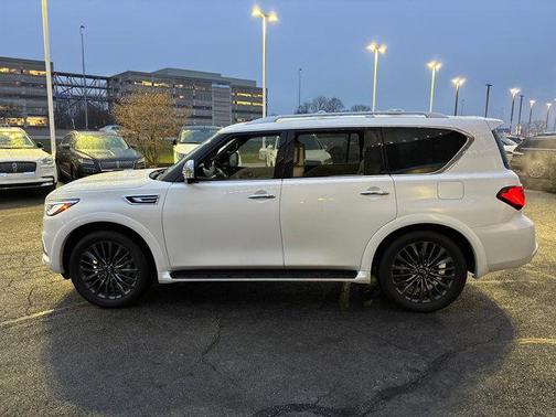 2023 INFINITI QX80 SENSORY AWD