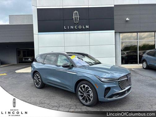 2025 Lincoln Nautilus Reserve