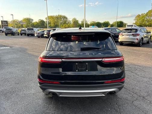 Infinite Black Metallic Clearcoat 2022 Lincoln Corsair Standard