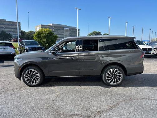 2025 Lincoln Navigator Black Label