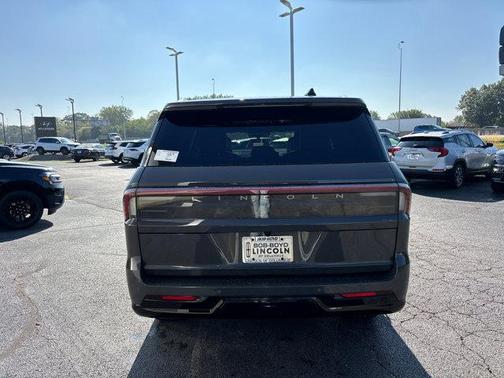2025 Lincoln Navigator Black Label