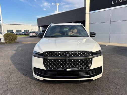 2026 Lincoln Navigator Black Label