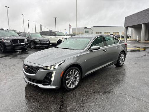 2022 Cadillac CT5 Premium Luxury