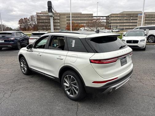 2026 Lincoln Corsair Premiere